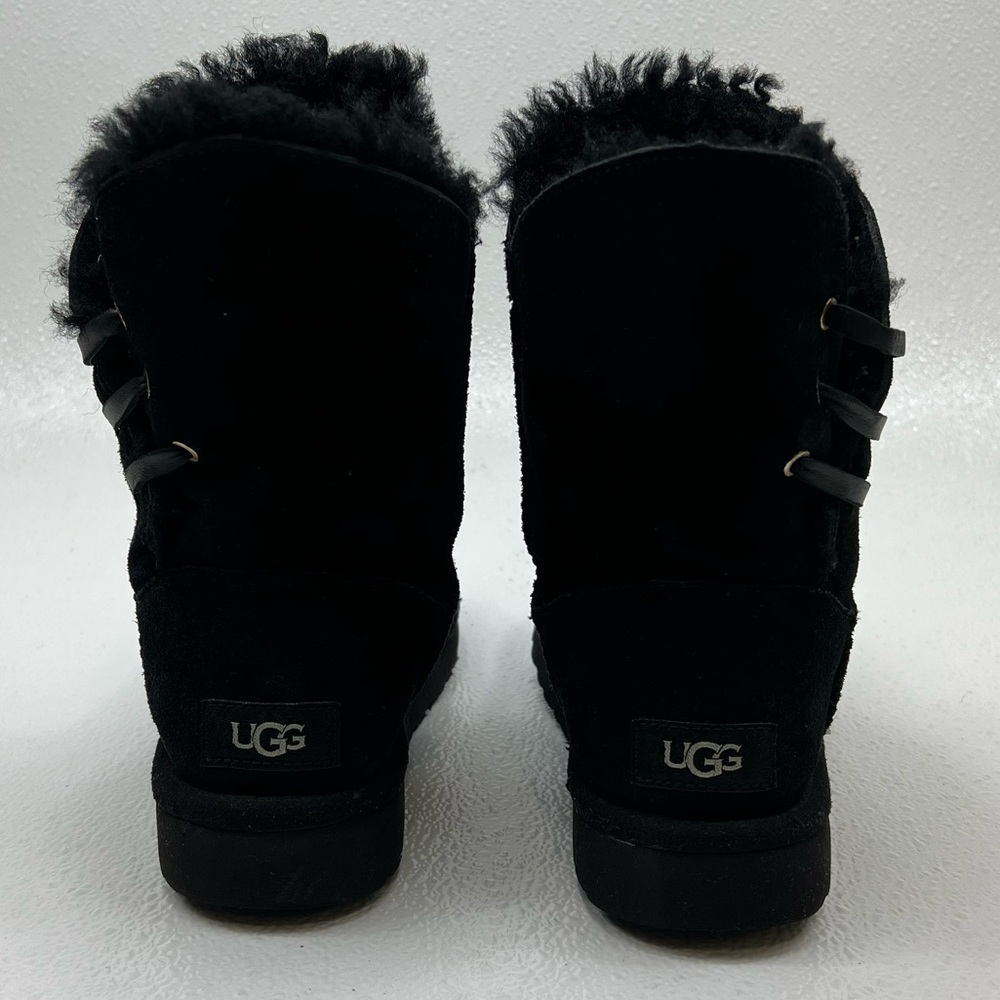UGG 1018629 Women's Insulated Winter Warm Boots Size 6 - Picture 5 of 7